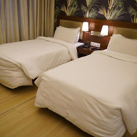 Hotel Forest Avenue - Best Luxury Hotel In Dehradun Exterior foto