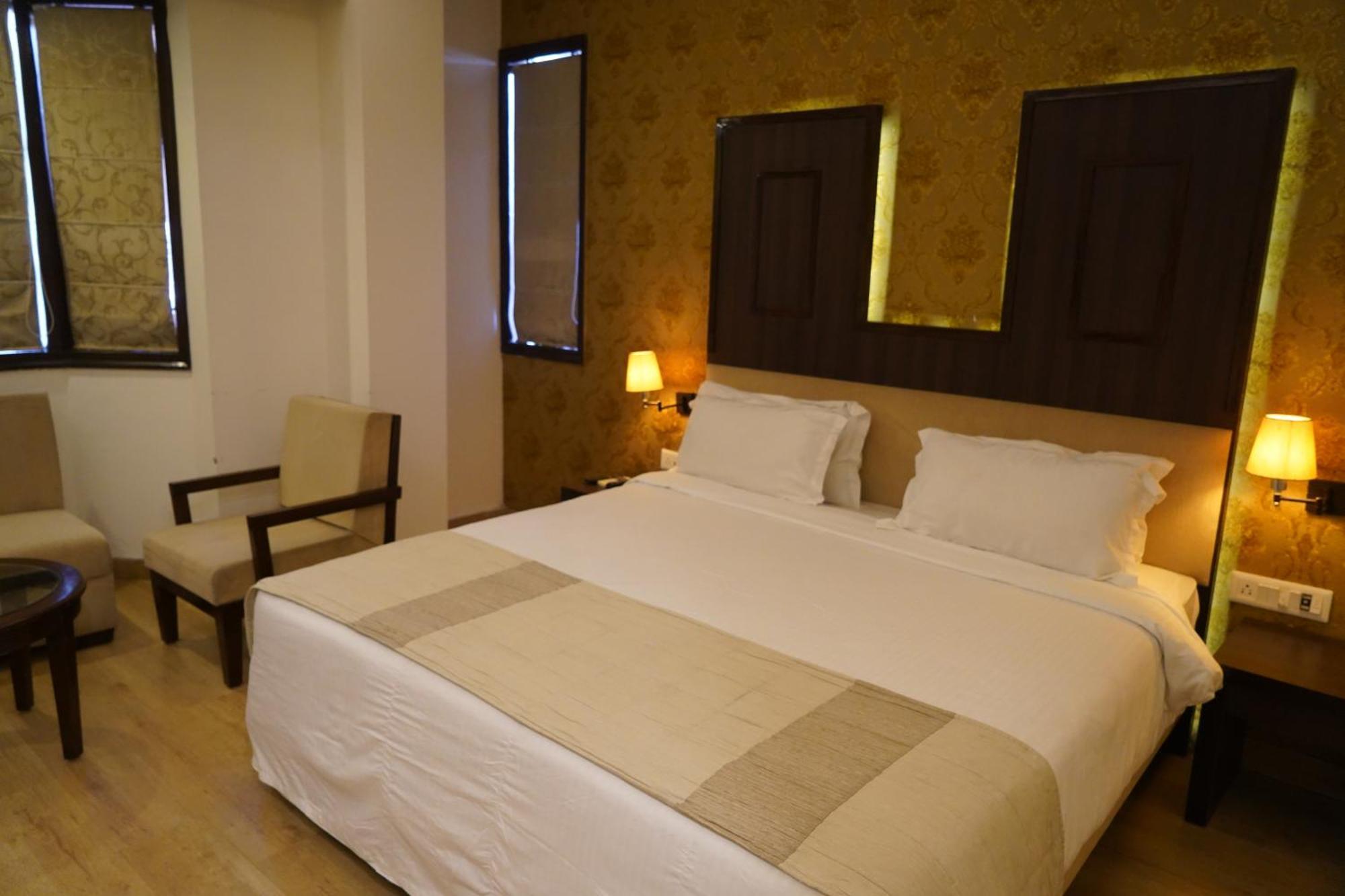 Hotel Forest Avenue - Best Luxury Hotel In Dehradun Exterior foto
