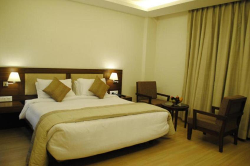 Hotel Forest Avenue - Best Luxury Hotel In Dehradun Zimmer foto