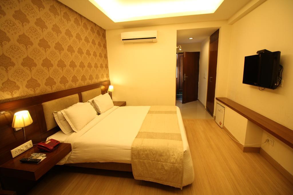 Hotel Forest Avenue - Best Luxury Hotel In Dehradun Exterior foto